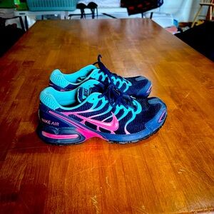 Nike Air Max Torch 4 Size 8.5